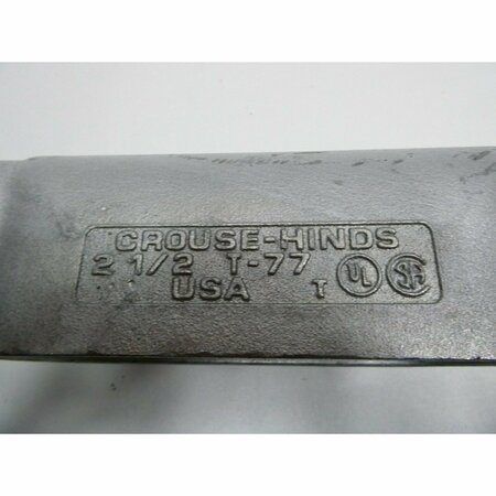 Crouse Hinds IRON T 2-1/2IN CONDUIT OUTLET BODIES AND BOX T77